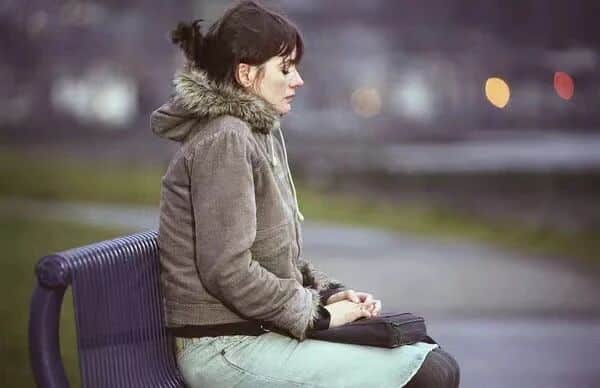 《法兰基,我的爱》女主艾米莉·莫迪默剧照